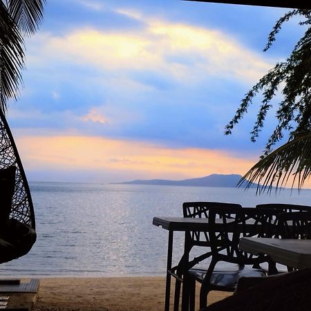 D Villa Nueva'S Beach House Lobo Exterior photo