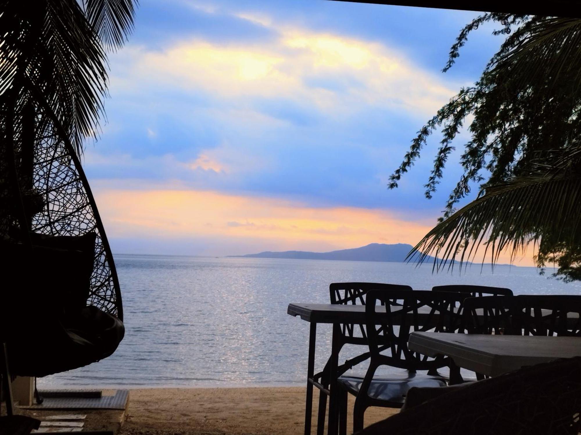 D Villa Nueva'S Beach House Lobo Exterior photo